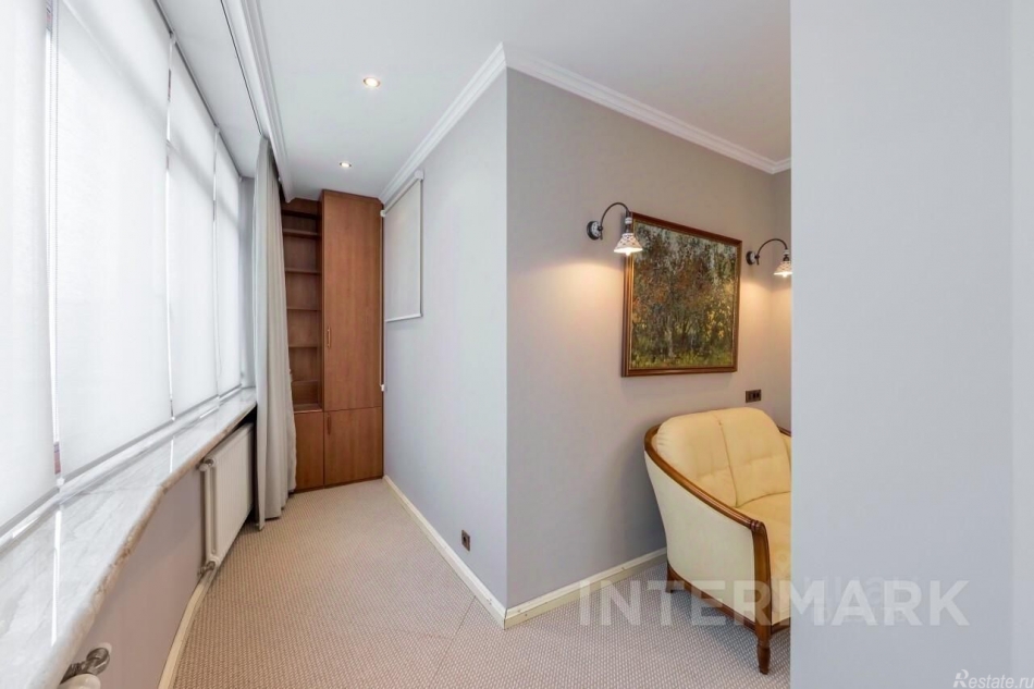 Аренда 4-комн квартиры на вторичном рынке Тверская-Ямская 3-я ул,  д. 44