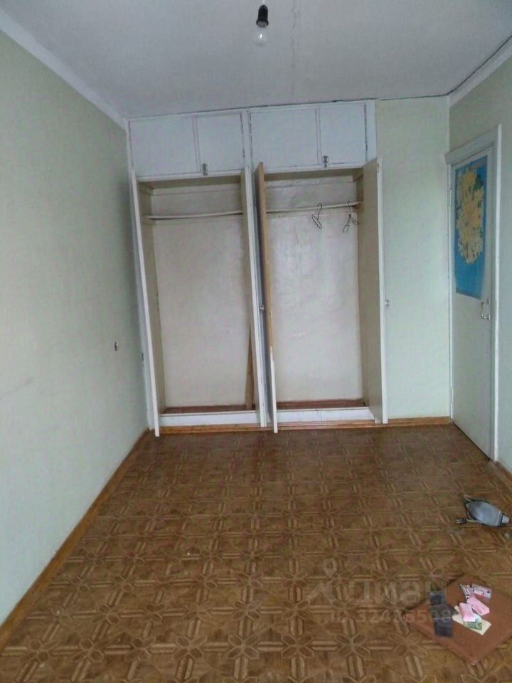 Продажа 3-комн квартиры на вторичном рынке Селятино пгт, улица Больничная, 22/23
