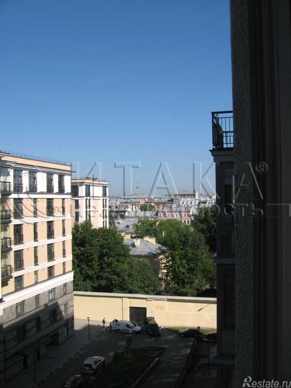Продажа 3-комн квартиры на вторичном рынке Парадная,  д. 3,  к. 2