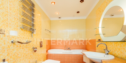 3-комн квартира Большая Полянка ул., 61 стр. 2