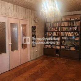 Продажа 2-комн квартиры на вторичном рынке Белоостровская улица,  д. 33