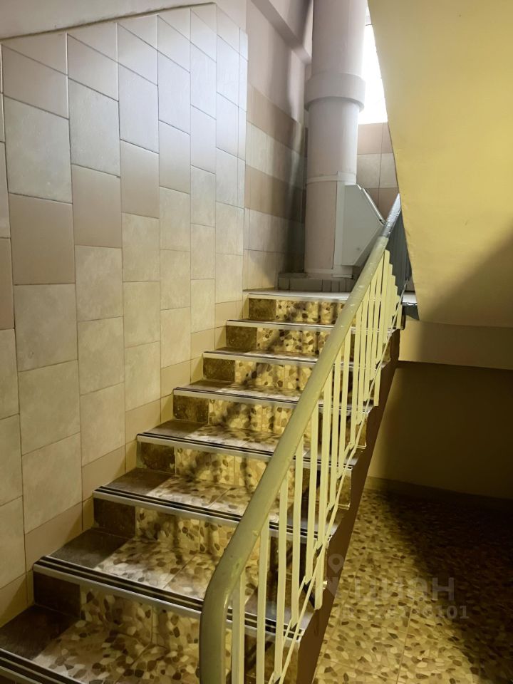 Продажа 4-комн квартиры на вторичном рынке улица Красный Казанец, 19К2