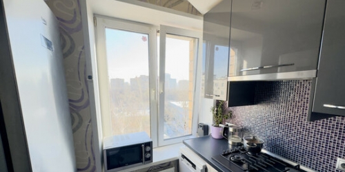 2-комн квартира улица Багрицкого,  д. 51