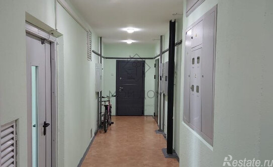 Продажа 2-комн квартиры на вторичном рынке улица Вертолётчиков,  д. 4 к6