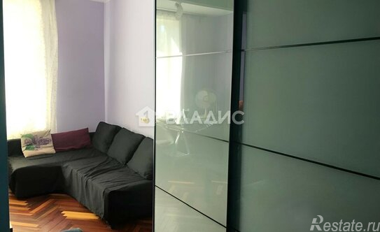 Продажа 1-комн квартиры на вторичном рынке Краснопутиловская ул,  д. 28/20