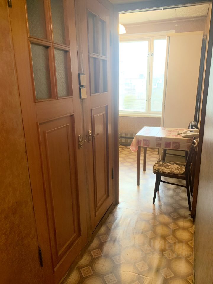 Продажа 3-комн квартиры на вторичном рынке улица Красный Казанец, 7