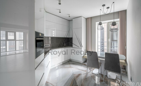 Продажа 2-комн квартиры на вторичном рынке Приморский пр-кт,  д. 52 к1