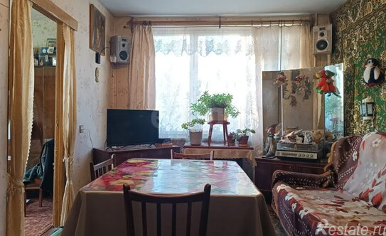 Продажа 3-комн квартиры на вторичном рынке Софийская улица,  д. 51