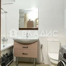 Продажа 1-комн квартиры на вторичном рынке Ватутинки п,  д. 11