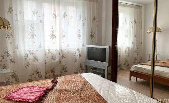 Аренда 2-комн квартиры на вторичном рынке улица Маршала Кожедуба,  д. 4