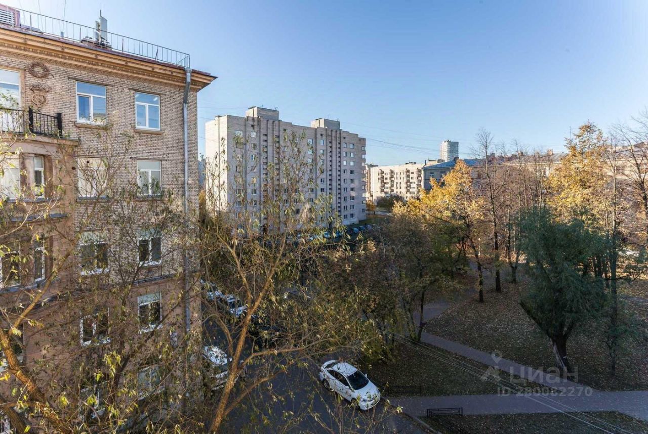 Продажа 6-комн квартиры на вторичном рынке Ленинский проспект, 161К2
