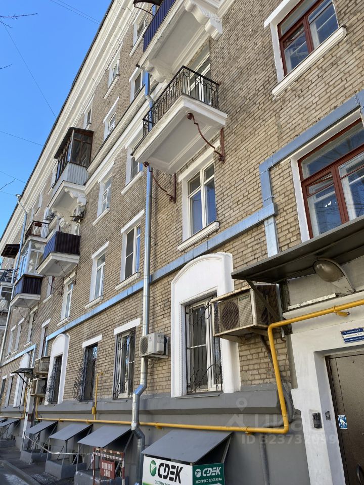 Продажа 3-комн квартиры на вторичном рынке Студенческая улица, 15