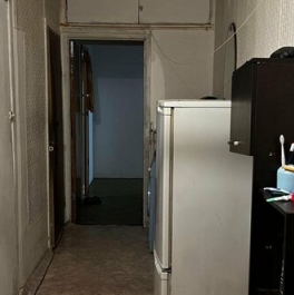 Продажа 3-комн квартиры на вторичном рынке Подвойского ул,  д. 10