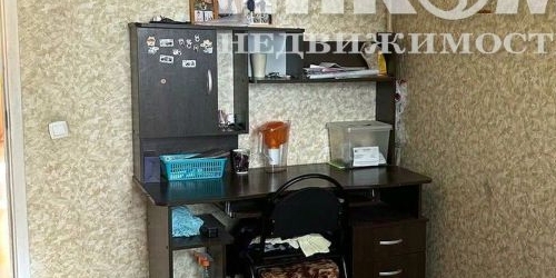 4-комн квартира улица Маршала Савицкого, 4к2