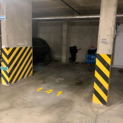 Гараж/парковка Светлановский проспект,  д. 8 с1