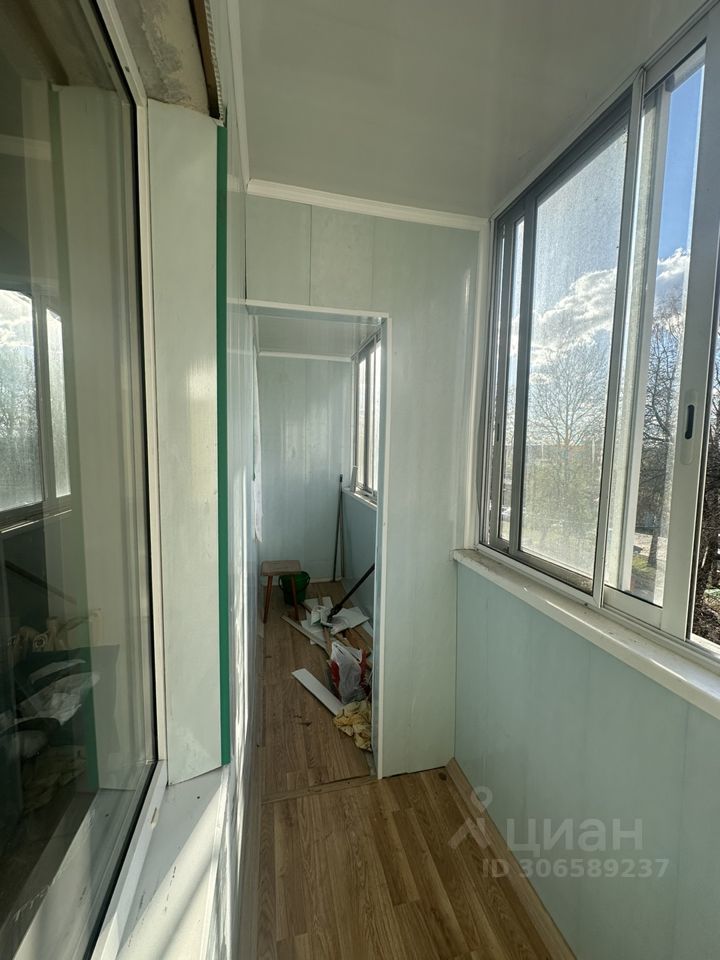 Продажа 2-комн квартиры на вторичном рынке Серпухов, улица Химиков, 35