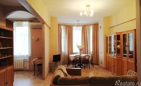 Продажа 2-комн квартиры на вторичном рынке улица Куусинена,  д. 19 к2