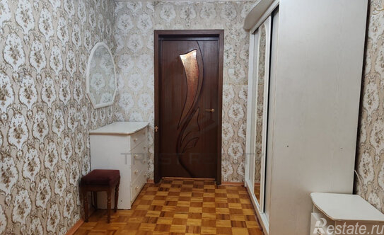 Продажа 3-комн квартиры на вторичном рынке пр-кт Ударников,  д. 19,  к. 3