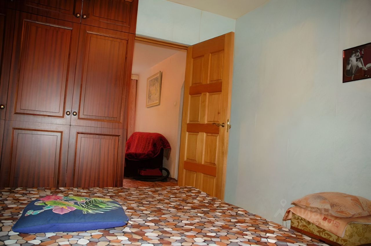 Продажа 4-комн квартиры на вторичном рынке улица Турку, 9К3