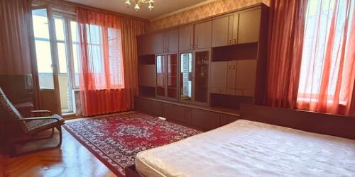 2-комн квартира Вересаева ул,  д. 14