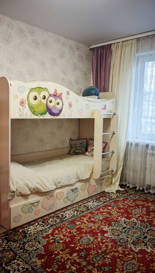 Продажа 4-комн квартиры на вторичном рынке Южный мкр, улица Курыжова, 21