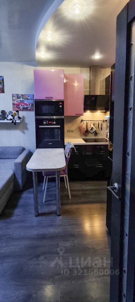 Продажа 1-комн квартиры на вторичном рынке Новоселье городской поселок, улица Стрельнинская, 6