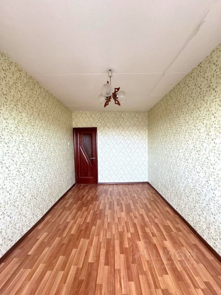 Продажа 2-комн квартиры на вторичном рынке Чехов, улица Чехова, 81Б