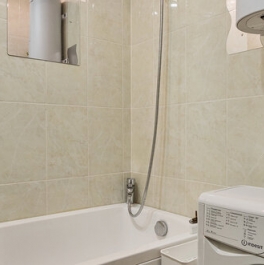 Продажа 1-комн квартиры на вторичном рынке ул Генерала Симоняка,  д. 8,  к. 2