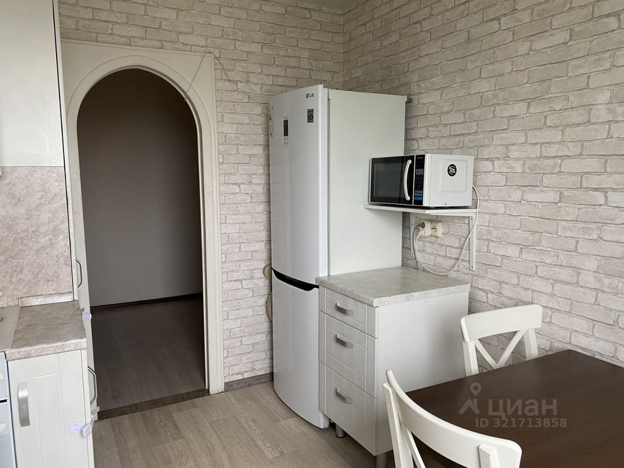 Продажа 3-комн квартиры на вторичном рынке улица Репищева, 21К1