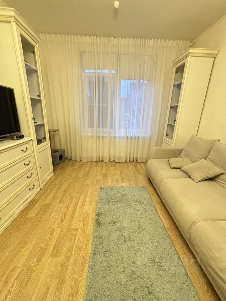 Продажа 1-комн квартиры на вторичном рынке улица Адмирала Трибуца, 7