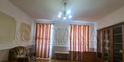 2-комн квартира ул Прилукская,  д. 27