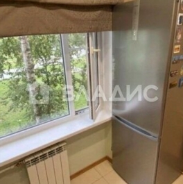 Продажа 1-комн квартиры на вторичном рынке Витебский пр-кт,  д. 53 к4