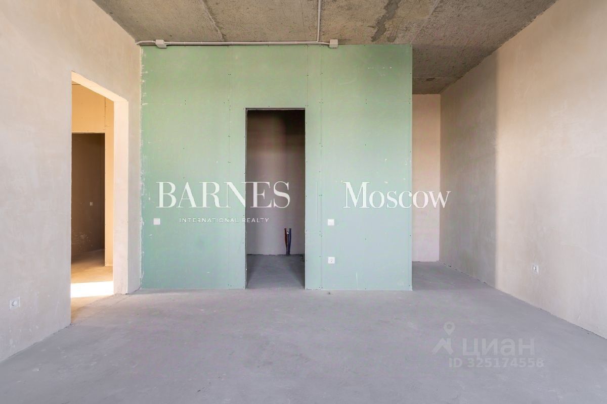 Продажа 2-комн квартиры на вторичном рынке Ждановская улица, 45