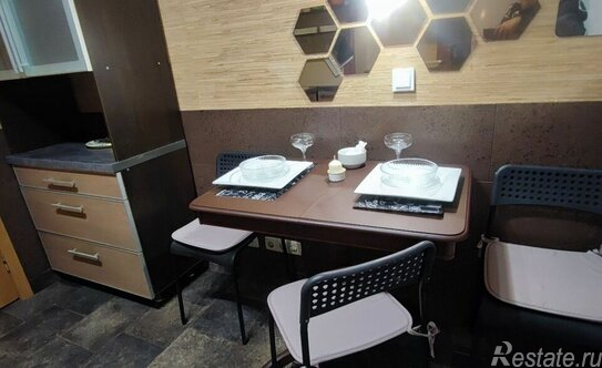 Продажа 1-комн квартиры на вторичном рынке улица Композиторов,  д. 15