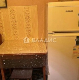 Продажа 1-комн квартиры на вторичном рынке Саянская улица,  д. 13 к3