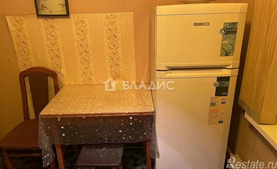 Продажа 1-комн квартиры на вторичном рынке Саянская улица,  д. 13 к3