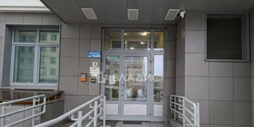 3-комн квартира ул Адмирала Лазарева,  д. 63