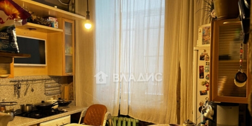 3-комн квартира ул Захарьевская,  д. 37