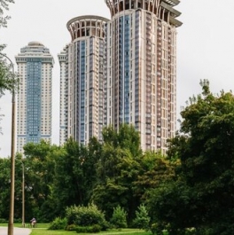 Продажа 5-комн квартиры на вторичном рынке Минская улица,  д. 2