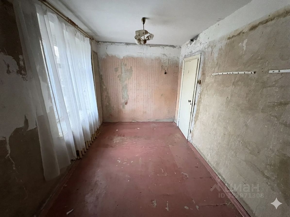 Продажа 2-комн квартиры на вторичном рынке Истра, Кооперативная улица, 8
