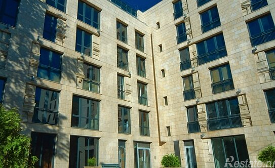 Продажа 6-комн квартиры на вторичном рынке Хилков пер,  д. 5