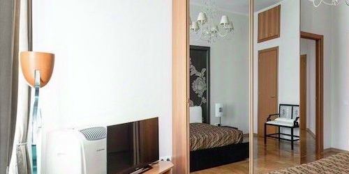 3-комн квартира улица Петровка, 28