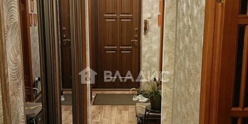 3-комн квартира Хамовнический Вал ул,  д. 38