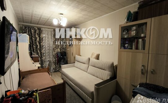 Продажа 2-комн квартиры на вторичном рынке ул Рокотова,  д. 8,  к. 5