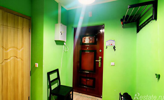 Продажа 1-комн квартиры на вторичном рынке Мебельная улица,  д. 35 к2