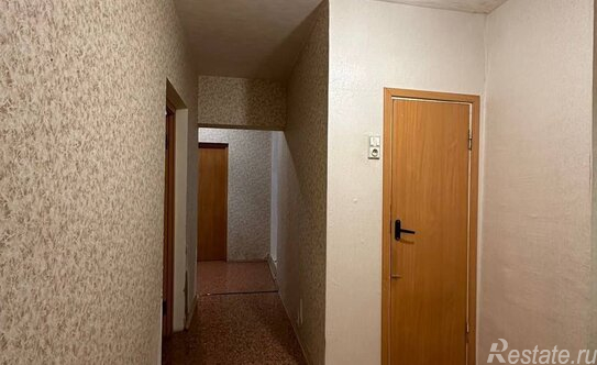 Продажа 3-комн квартиры на вторичном рынке ул Маршала Савицкого,  д. 20,  к. 1