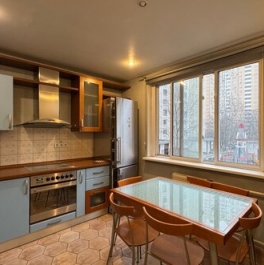 Продажа 3-комн квартиры на вторичном рынке Игарский проезд,  д. 17