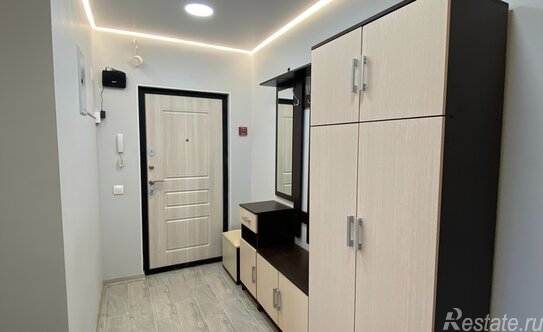 Продажа 2-комн квартиры на вторичном рынке улица Вертолётчиков,  д. 1