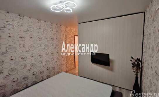 Продажа 3-комн квартиры на вторичном рынке Пискаревский пр-кт,  д. 52,  к. Б