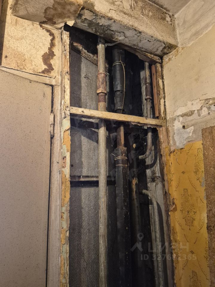 Продажа 2-комн квартиры на вторичном рынке улица Приорова, 2